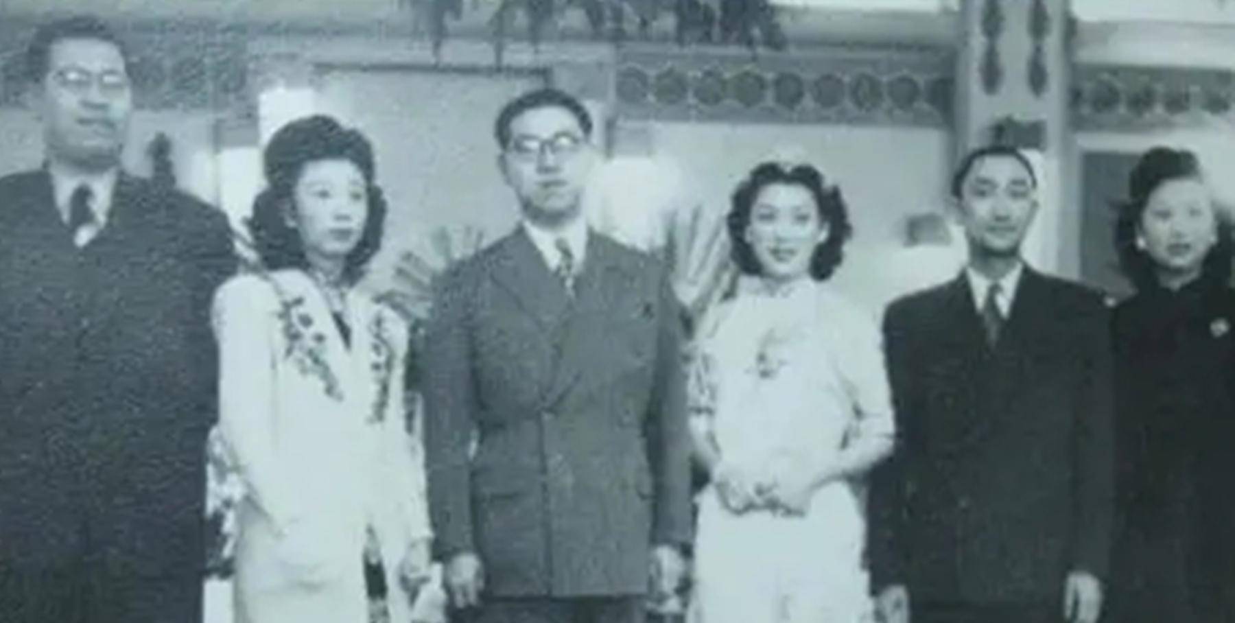 但得知这件事后的盛升颐并没有生气,反而明里暗里提示白兰花讨好孔令