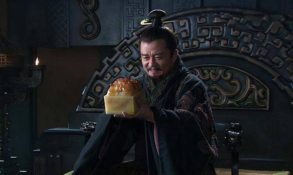 非主流玩崩了_袁绍_士族_孙坚