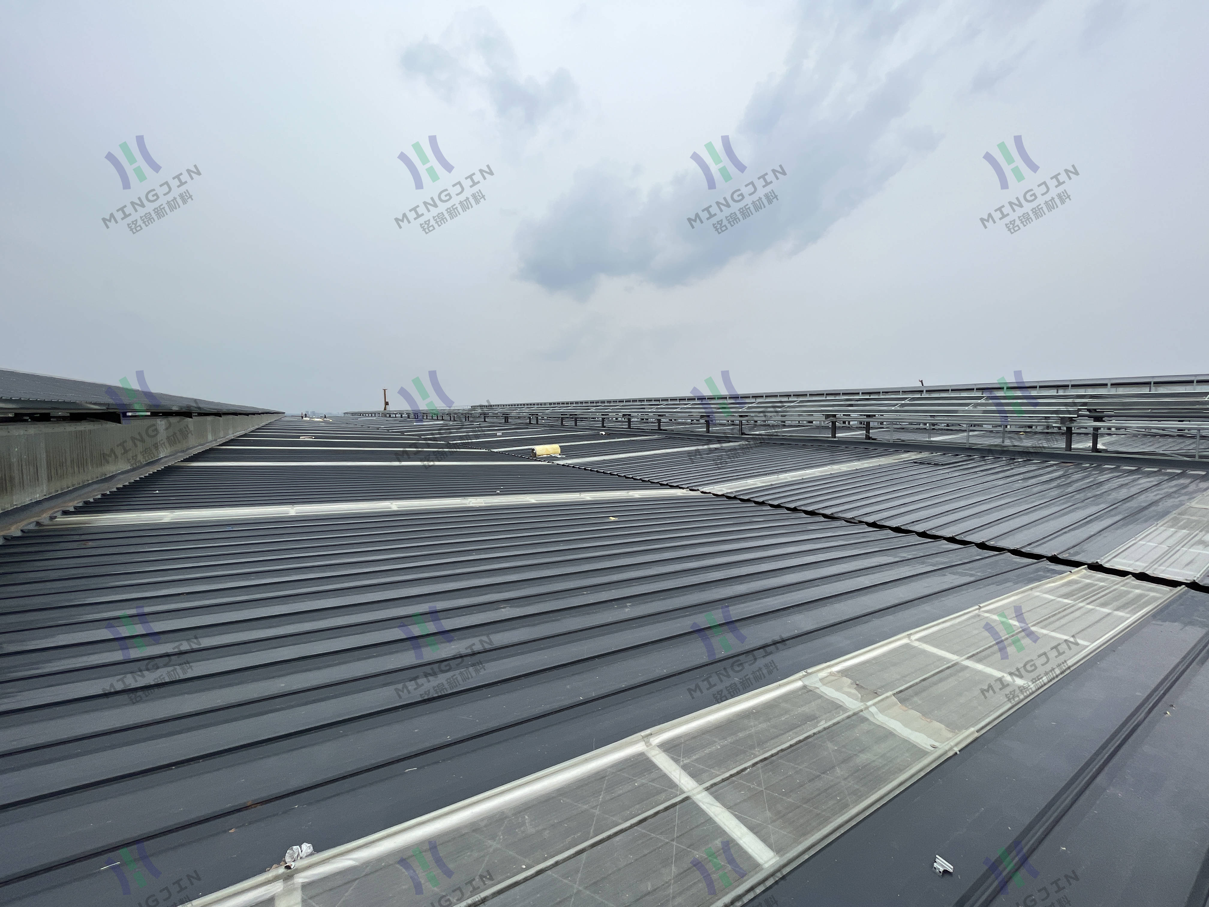 为什么彩钢板建筑愈见盛行,彩钢建筑大揭秘:为何它能在建筑行业中独树