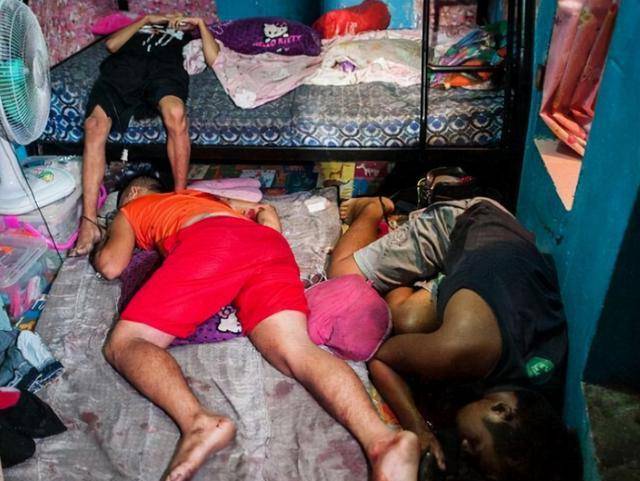 四年击杀6千毒贩,被告上国际法庭,杜特尔特:为国入狱_