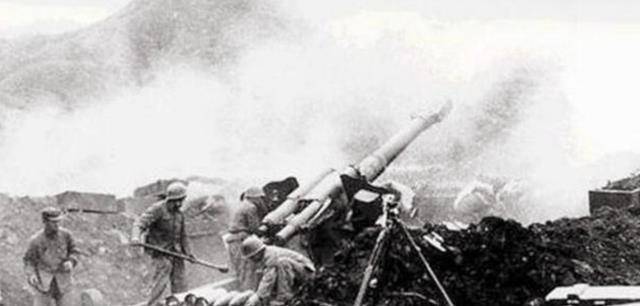 原创法卡山战役数倍越军涌上来一小时子弹用光用石头与敌人搏击