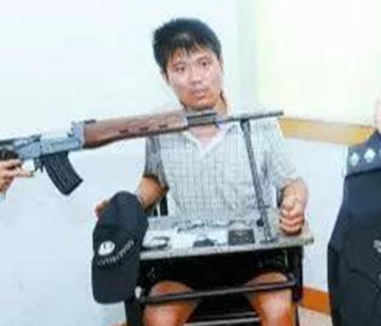 原创骗子大校郭荣喜私建百人军队到处招摇撞骗