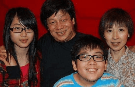 原创他因说了一句大陆是我的祖国惨遭封杀20年如今怎样了