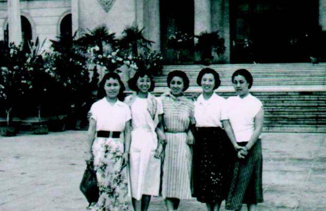 蒋英嫁给干哥哥钱学森成就学生李双江她怎样活成了一代传奇