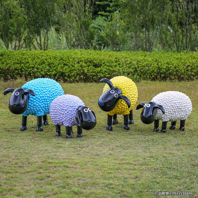 玻璃钢卷毛肖恩羊雕塑草坪动物美陈小品摆件
