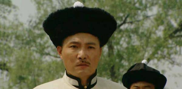 原创雍正王朝胤禵千里奔丧宣旨阻拦的马齐将自保之术发挥到了极致