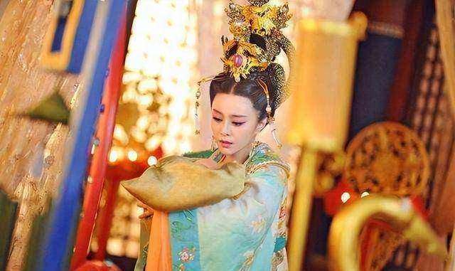 原创武则天墓前有61个无头石人成千年谜题1974年被两个农民解开