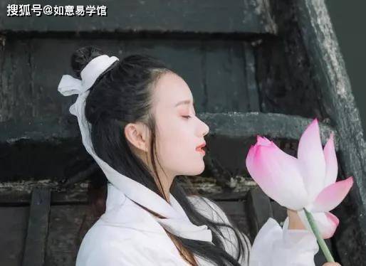 食伤泄秀可抵财官_八字_大运_辛金