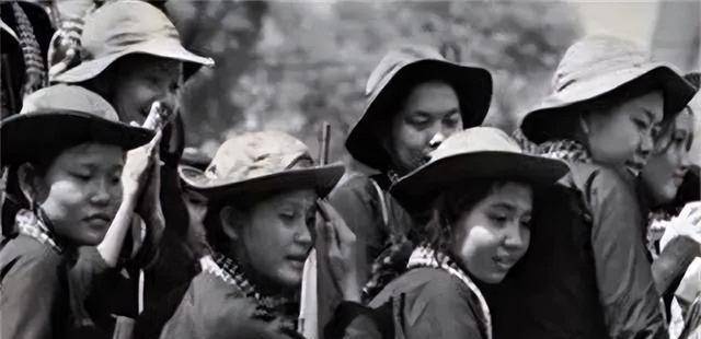 士兵黄干宗被2个越南女兵劫走13年回国后希望把她们接回来