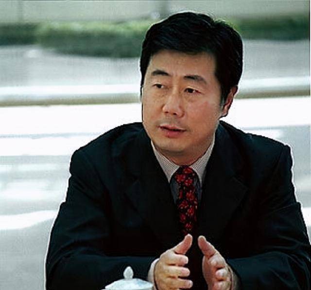 原创方宏进央视台柱锒铛入狱又被女儿举报形象崩塌