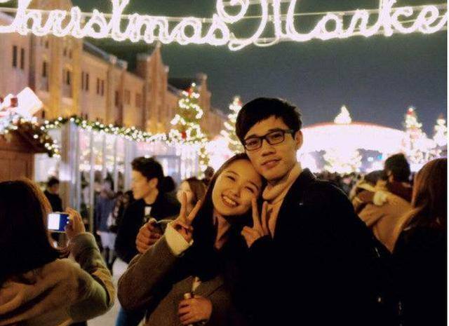 原创25岁上海交大博士拥娇妻萌娃拿国家大奖带娃写论文都不耽搁