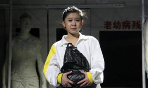 原创女子在回家路上神秘失踪与3个魔鬼共处一月最后她怎样了