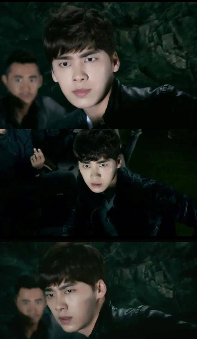 盗墓笔记青铜门中有什么张起灵是怎么在青铜门中活下来的