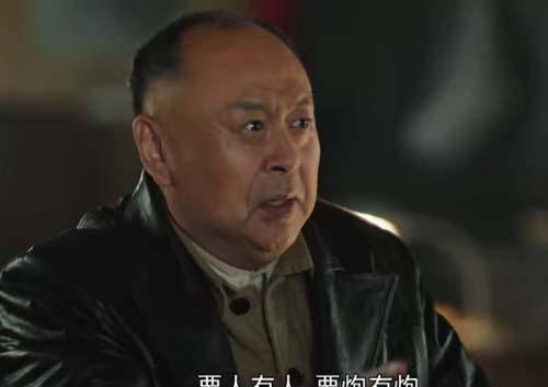 大军被包围之前没有人警示过黄维吗杨伯涛已经发现异常