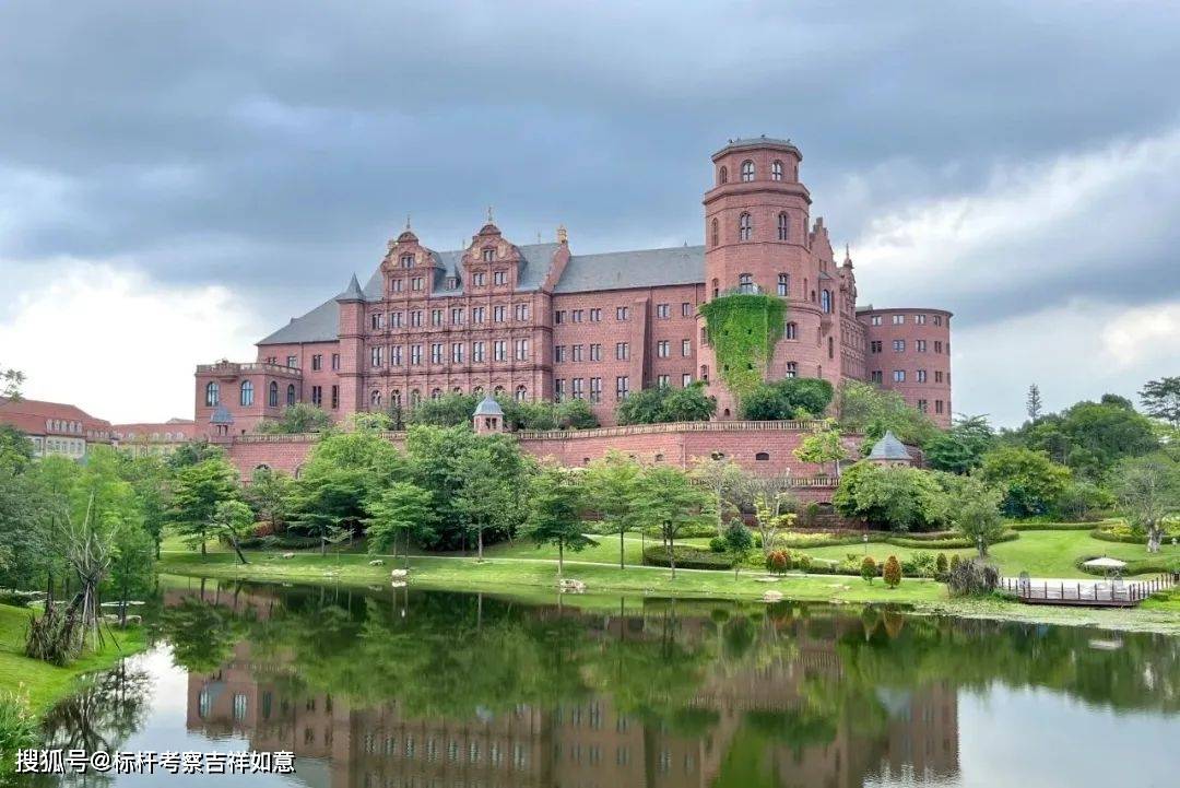 赴上海华为研究所学习考察