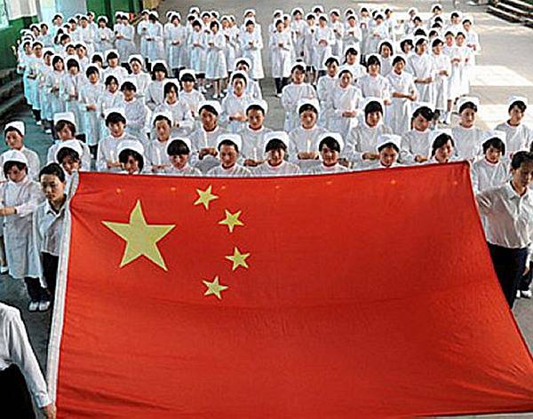 五星红旗颂之二:你将中华民族的心连在一起, 你让全世界华人扬眉吐气