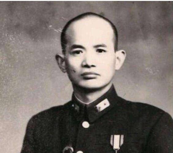 黄百韬全军覆没,68年后档案揭秘:罪魁祸首竟是老蒋