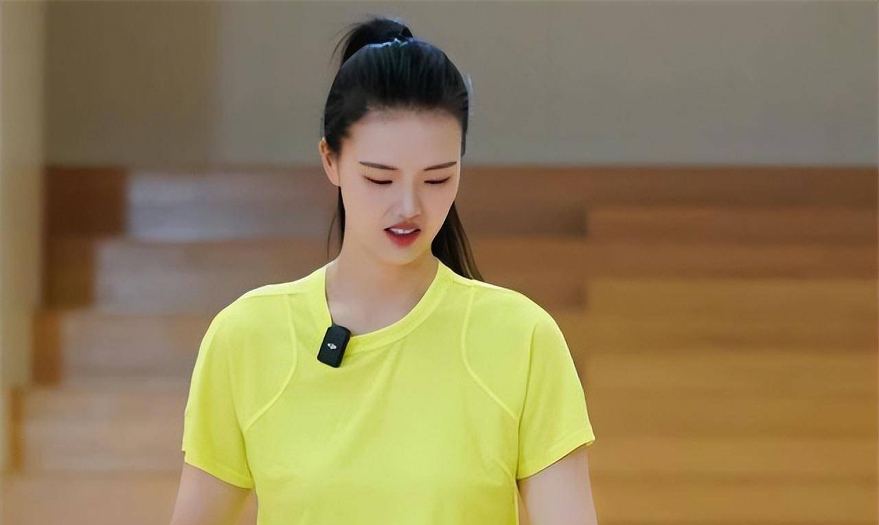 张常宁嫁男篮队员,还有一人仍单身_惠若琪_中国女排_排球