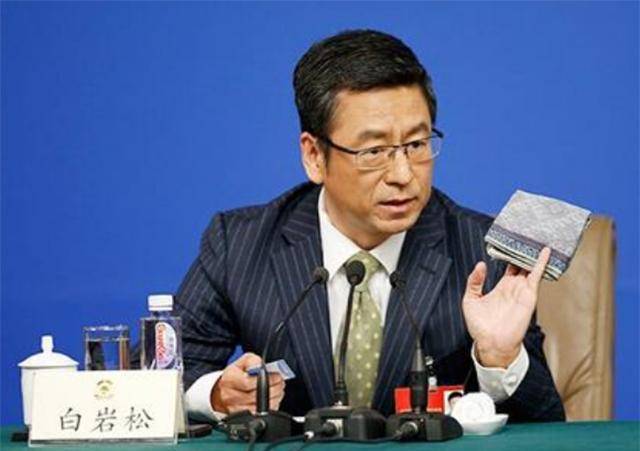 白岩松:中国人车子,房子,票子貌似都不缺,唯独没有了幸福