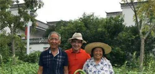 消失的"中国首善"陈光标,曾高调豪捐20亿,如今低调在老家种地