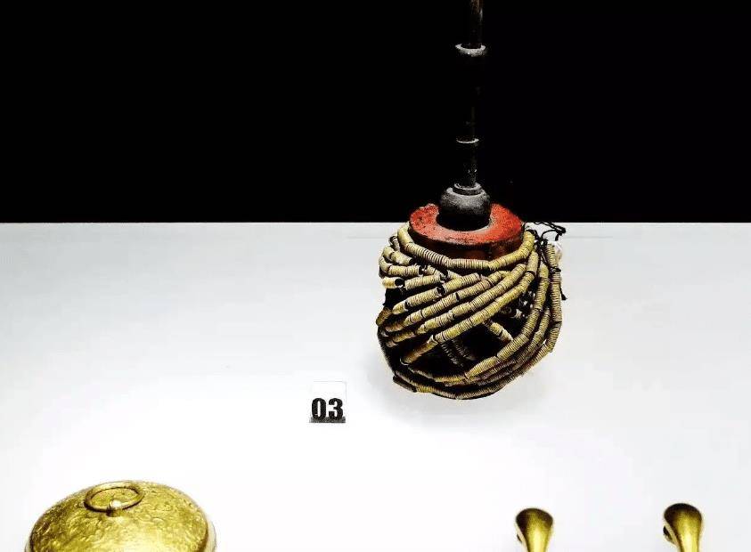 曾侯乙墓最神秘"金弹簧",疑似穿越之物,用途至今成谜!