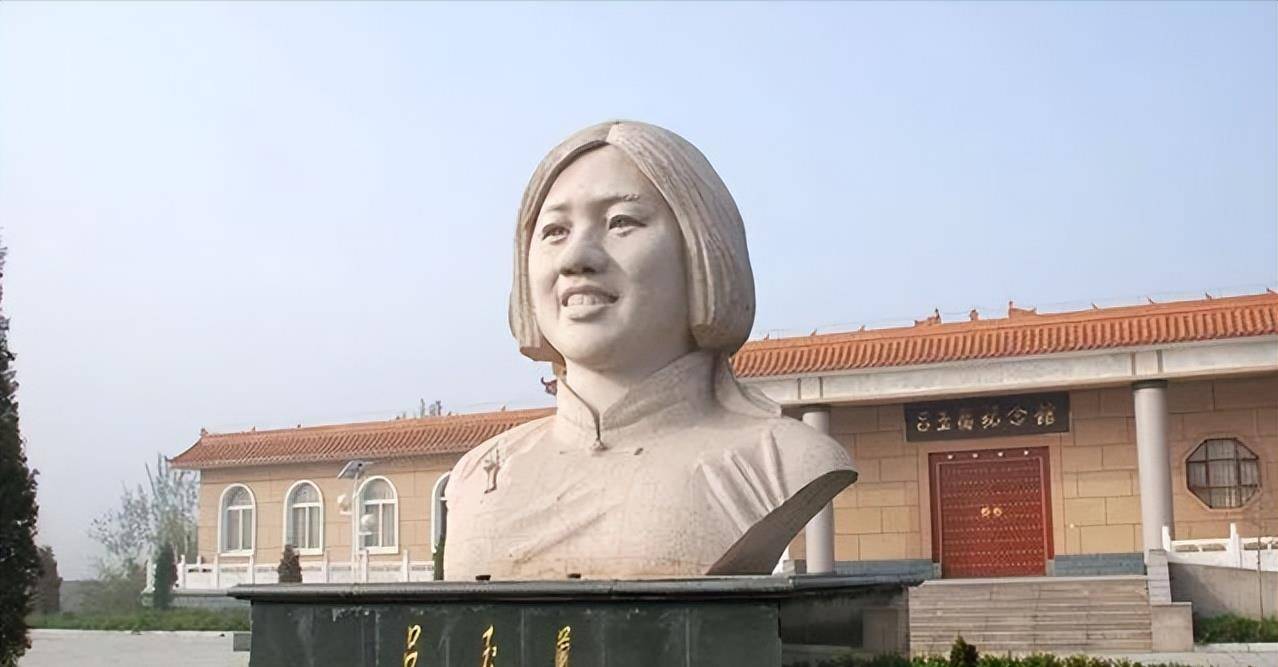 她是农村姑娘,15岁当社长,37岁成河北省委书记,53岁因病早逝_吕玉兰