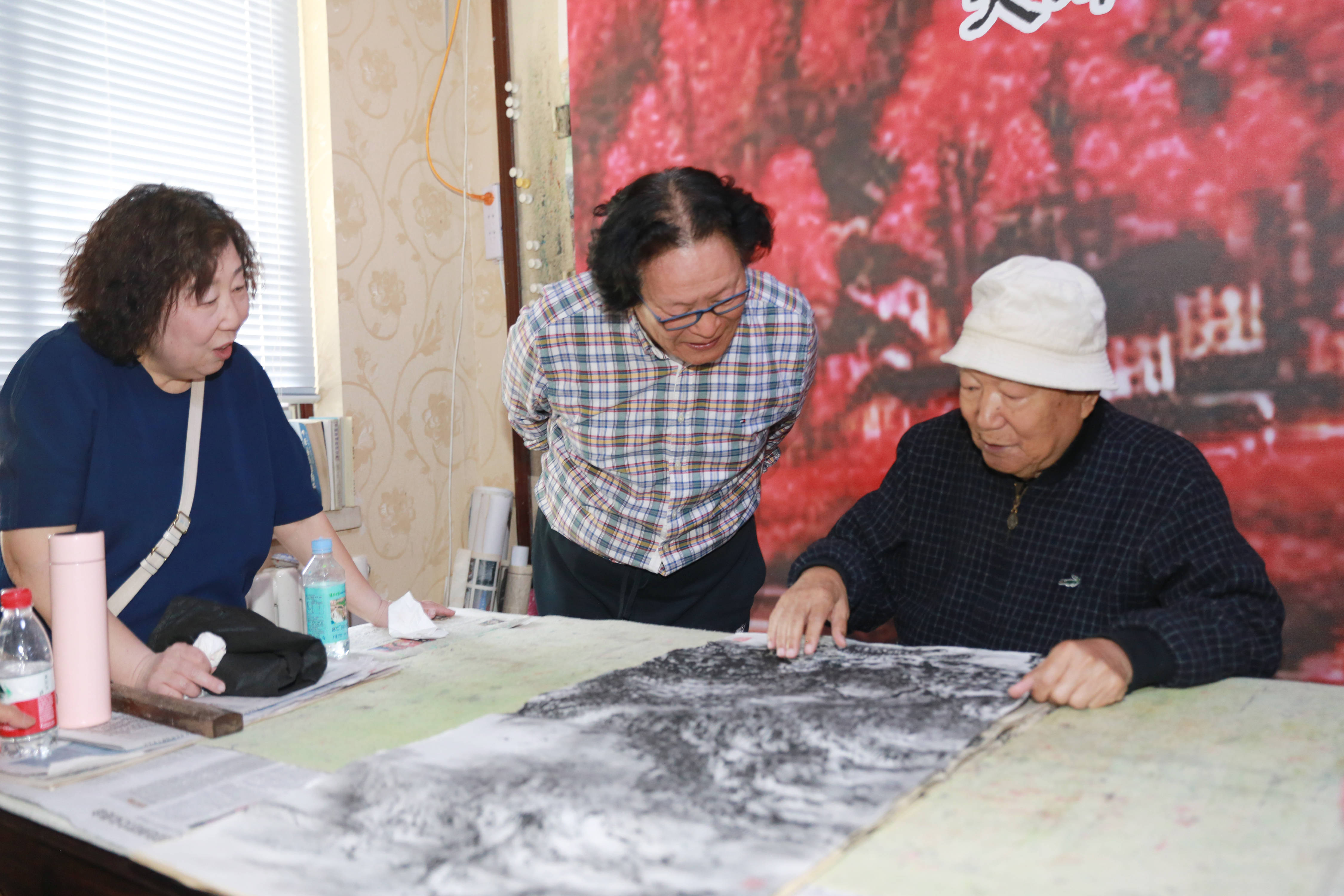 著名画家焦俊华教授收徒陈鸿轩仪式在天津文学艺术网中心举行