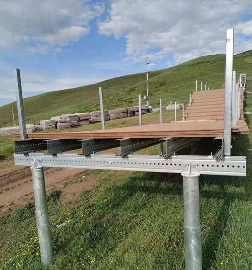 景区木栈道采用装配式轻钢结构施工