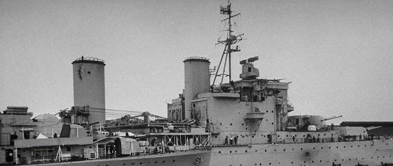 1949年渡江战役前,炮击不听劝的英舰紫石英号,最后结果如何_战舰_英国