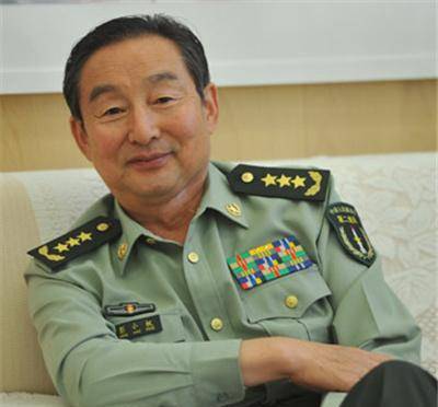 师长,本应授大将却英年早逝,62年后,儿子成上将_彭雪枫_彭小枫_部队