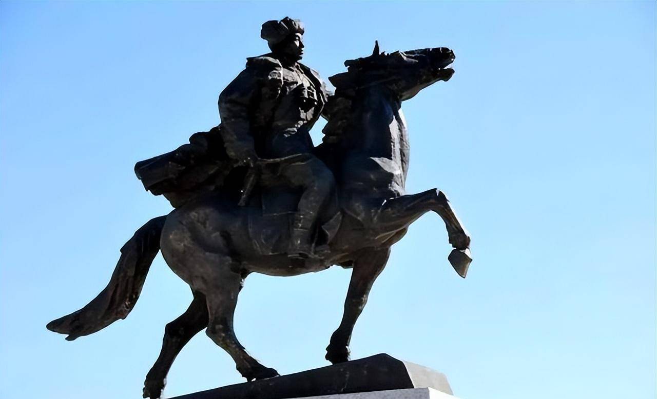 于是,孙朝阳让赵尚志带领一支队伍去攻城.