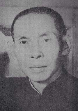 1929年,女老板资助一落魄青年,20年后他成了司令员