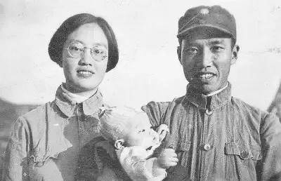 收到母亲来信,左太北:42岁才知道父亲的爱_刘志兰_女儿_八路军总部