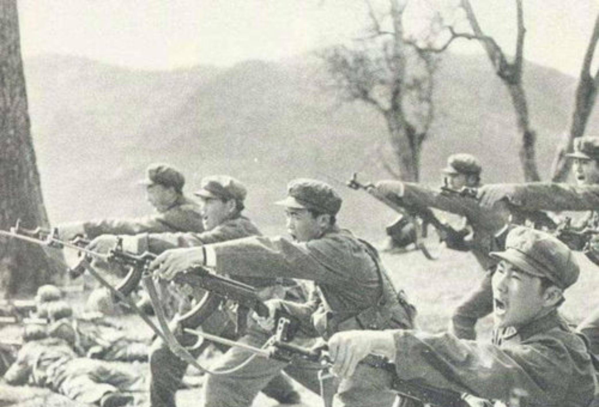 李启,对越作战一等功臣,为了胜利爬入火海,18岁牺牲入伍仅月余