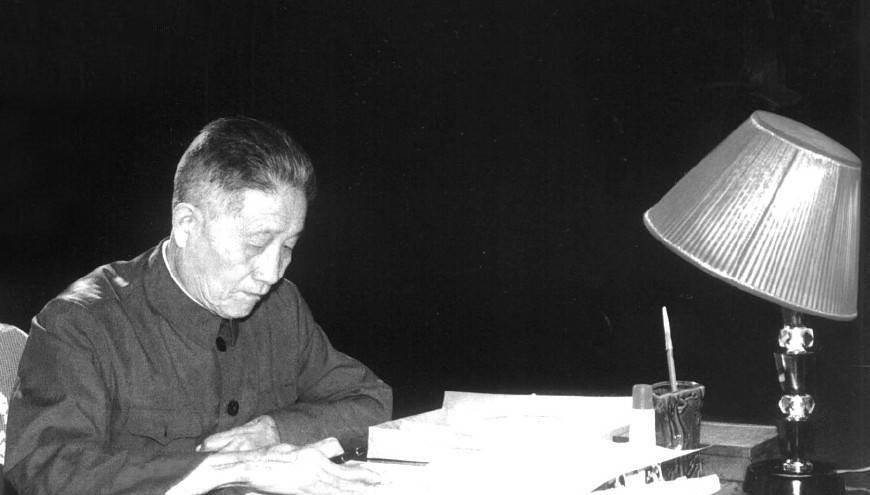 无冕上将程子华临终遗言:我的台湾同学到广州了吧?我不能陪同了