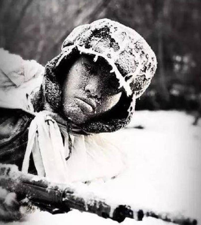 长津湖"冰雕战士"朱彦夫,失去四肢和左眼,93天动47次手术_抗美援朝