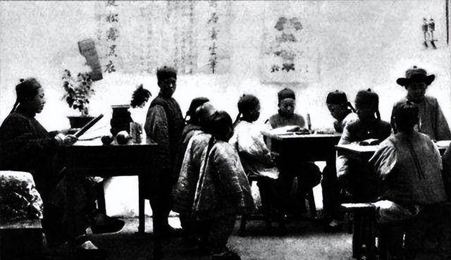 中国最后一位状元:中状元不久大清就亡了,他在民国的待遇怎样?