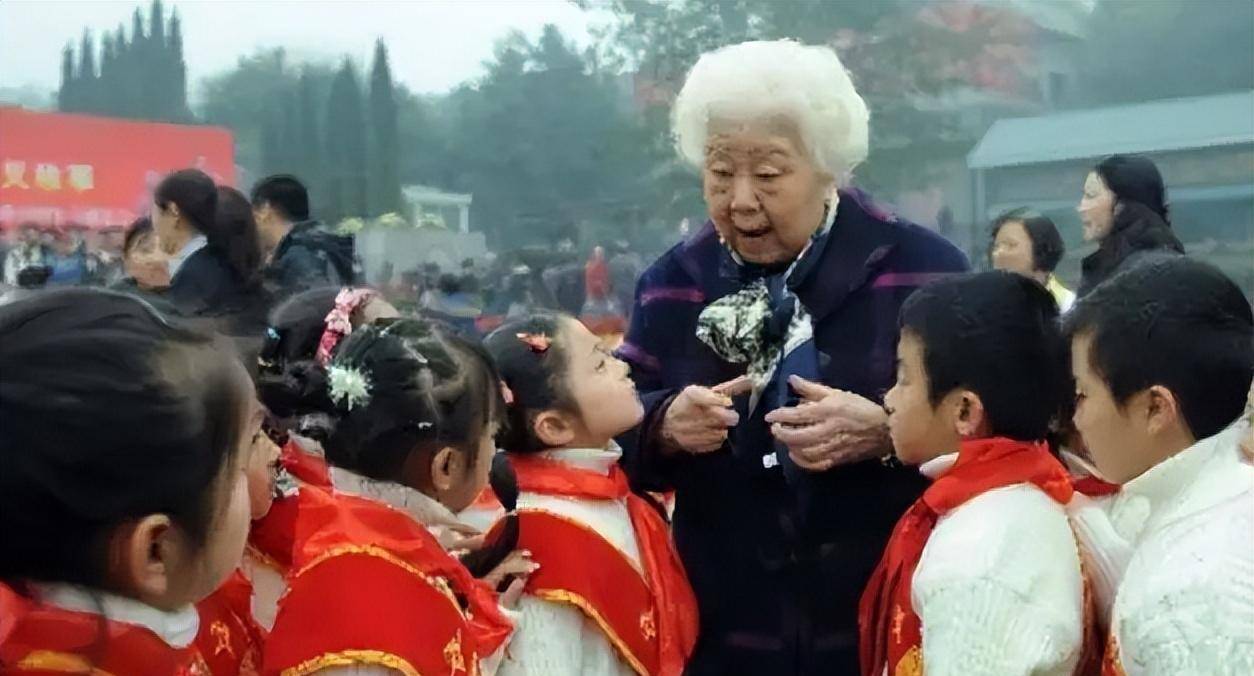 郭德贤_敌人_罗广斌