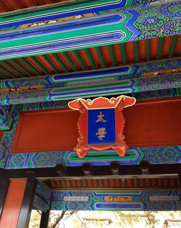 王莽成败皆因儒家思想,为什么会这样?过于理想化的梦往往不可行