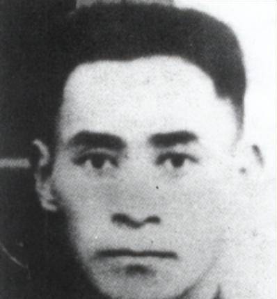 彻查后,他下跪谢罪_张永兴_东北_抗日救亡