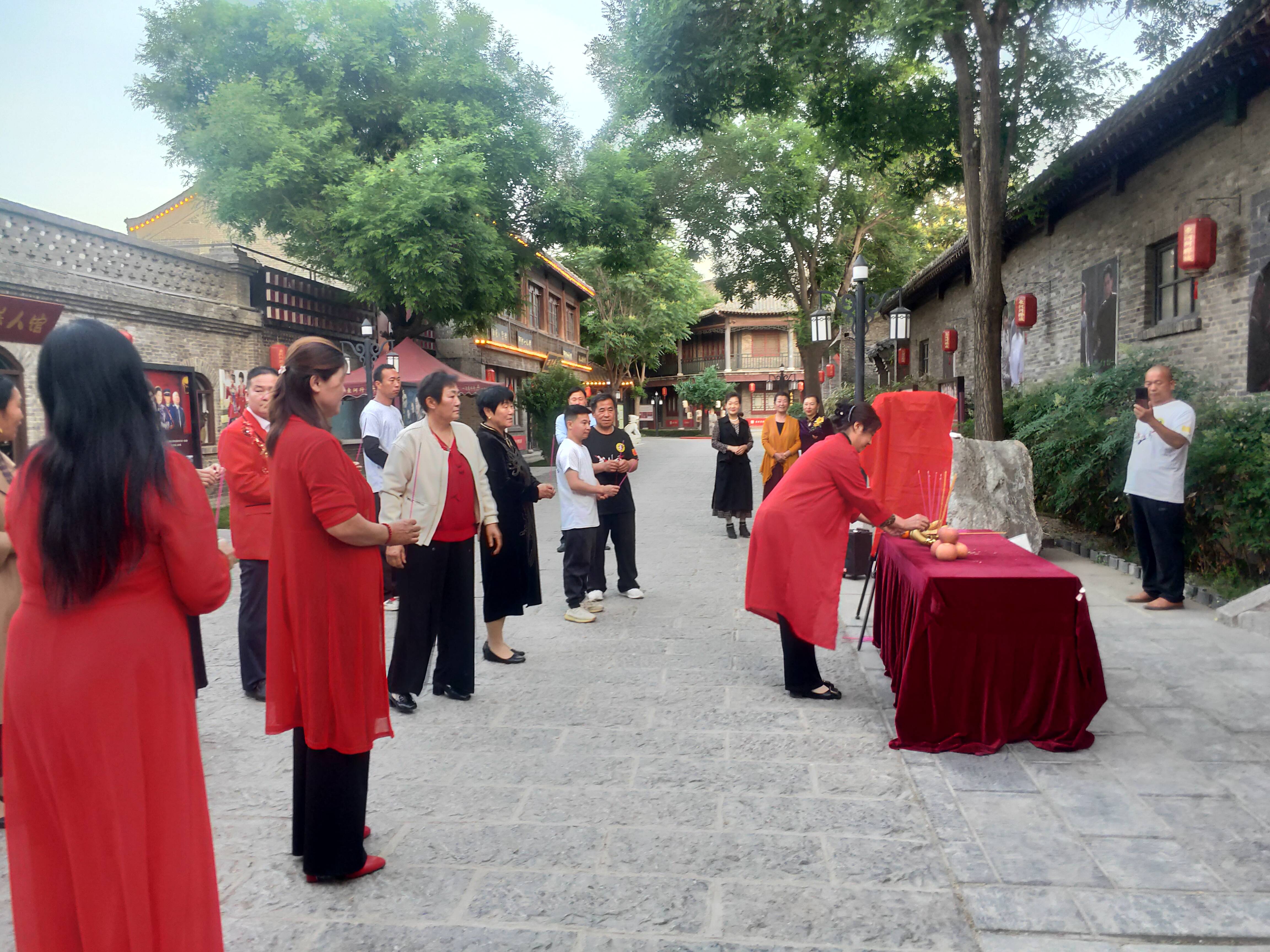 同一个电影聊城百部公益影片《承诺》在东阿影视城开机