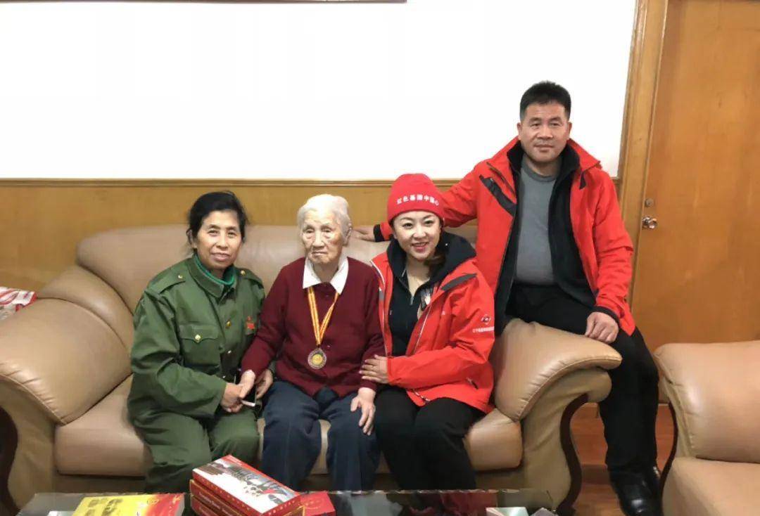 悼念贺靖阿姨~原38军政委,国家体委主任,广州军区政委王猛夫人