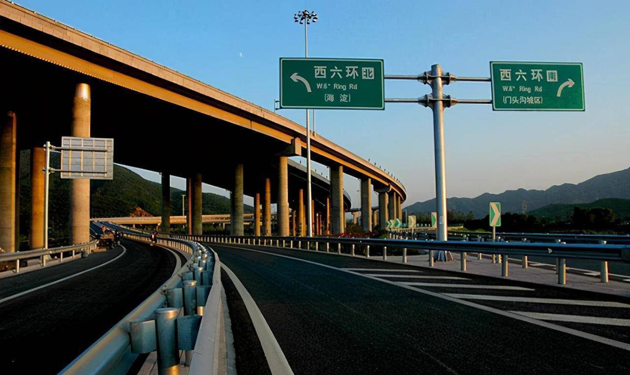 六环外的北京:残破的出租屋,奔波的异乡人,繁华背后真实地中国