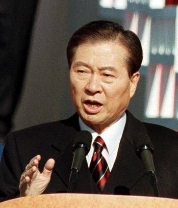 韩国11任总统结局惨淡,堪称被"诅咒"的职业,它的魔咒因何而来