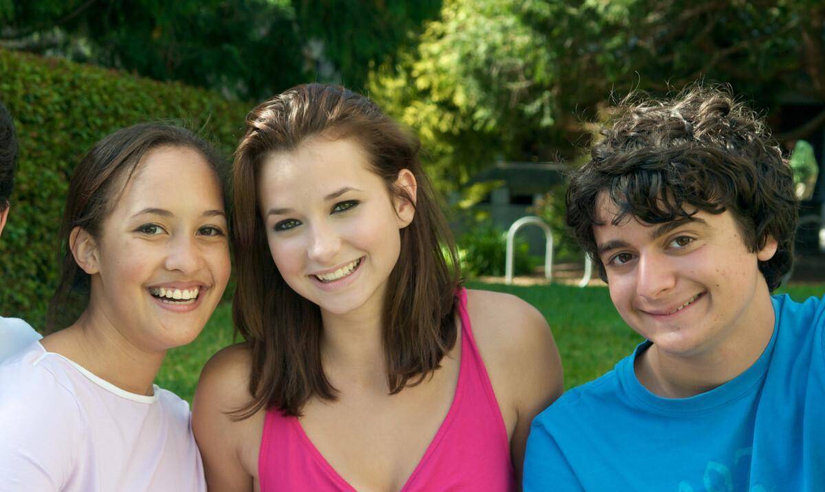 散装的美国:英国占50%,德国10%,拉美20%,非洲10%,亚洲5%_白人_北美