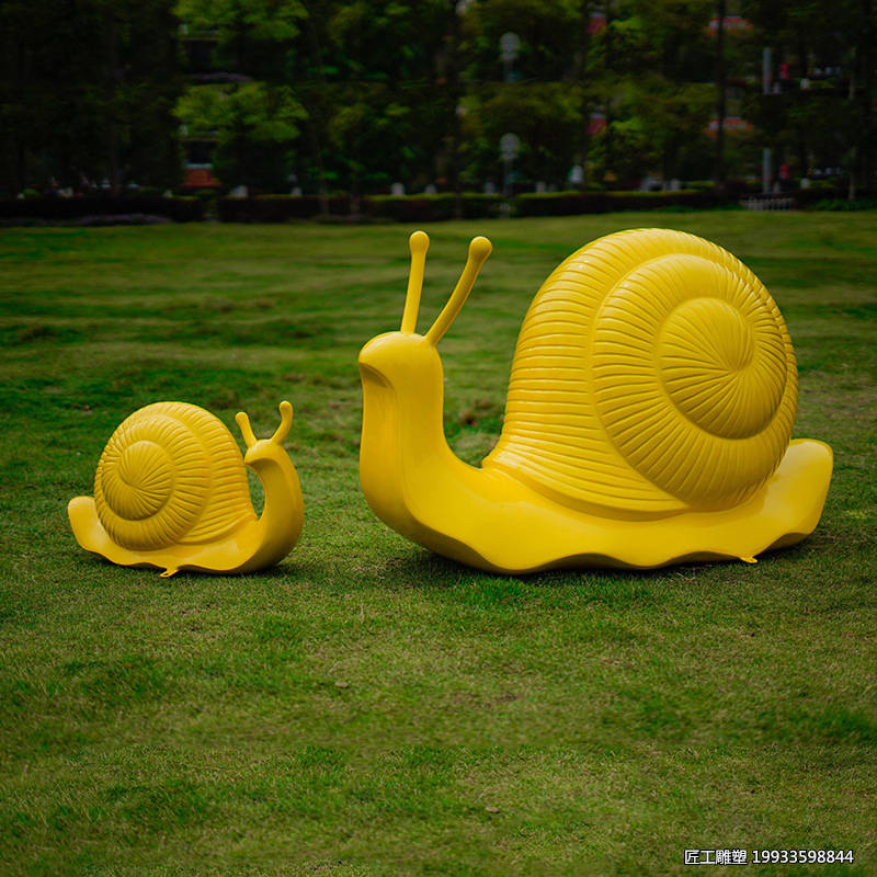 玻璃钢卡通蜗牛雕塑 抽象彩色动物草坪小品摆件