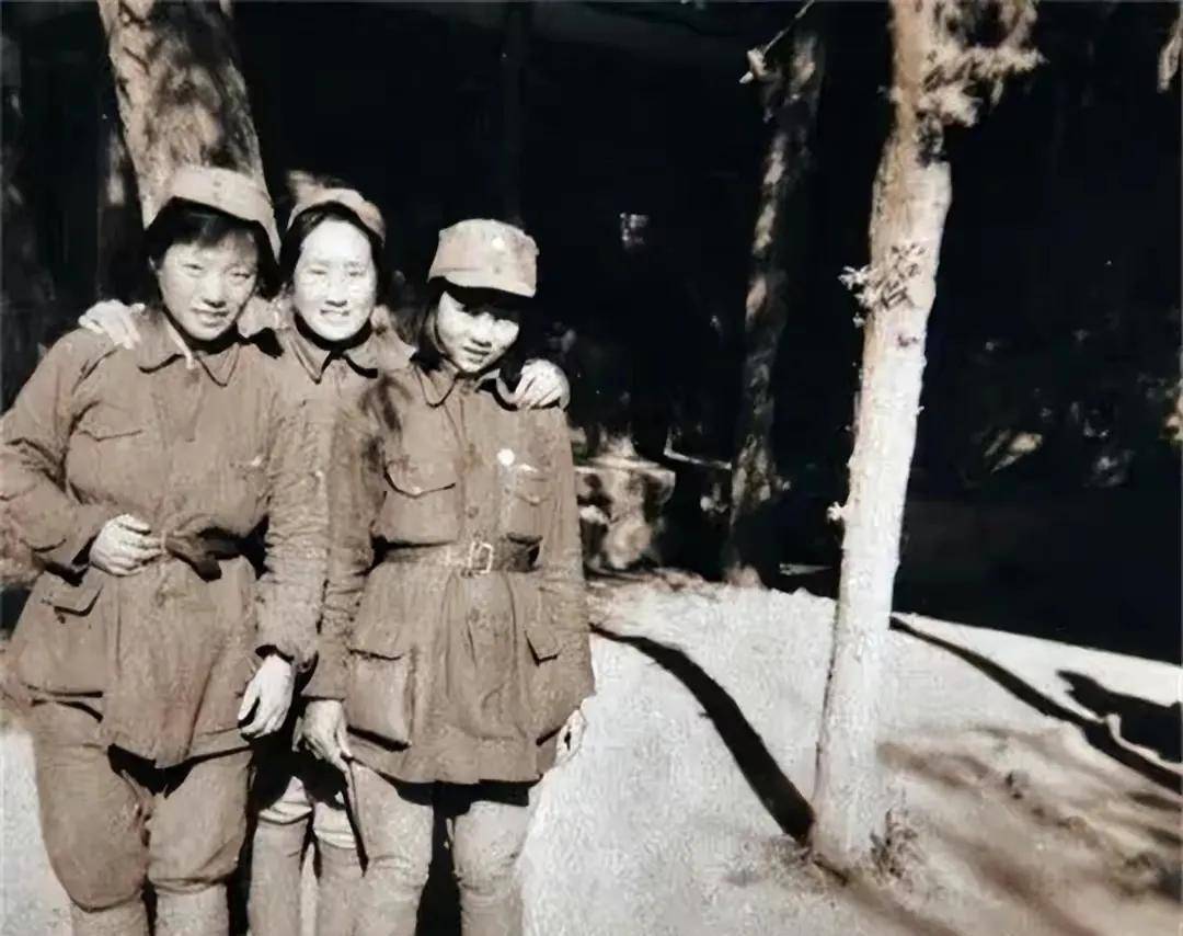 组织上给他专门配备了厨师,即使在物资短缺的情况下,也保证肉,蛋,鱼等