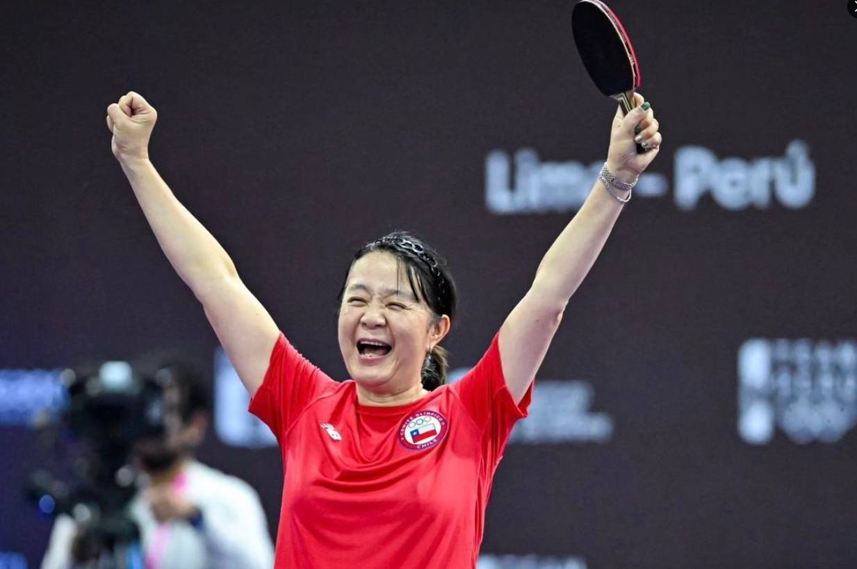 58岁前中国乒乓球选手曾之颖(塔尼亚·曾)勇夺奥运资格,将代表智利