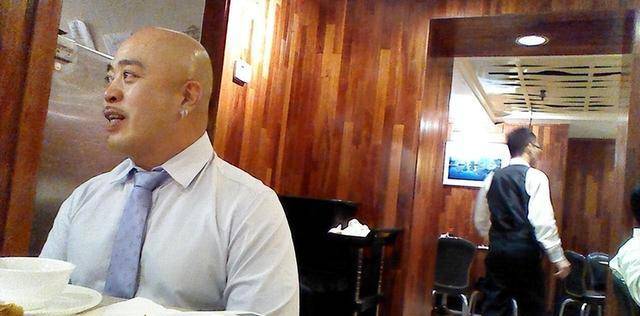 "洪门大佬"被判终身监禁,横扫美国地下40年,自豪没害过华人