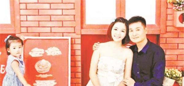 张超牺牲时仅29岁,女儿刚会叫"爸爸"没多久,其妻女现状如何?